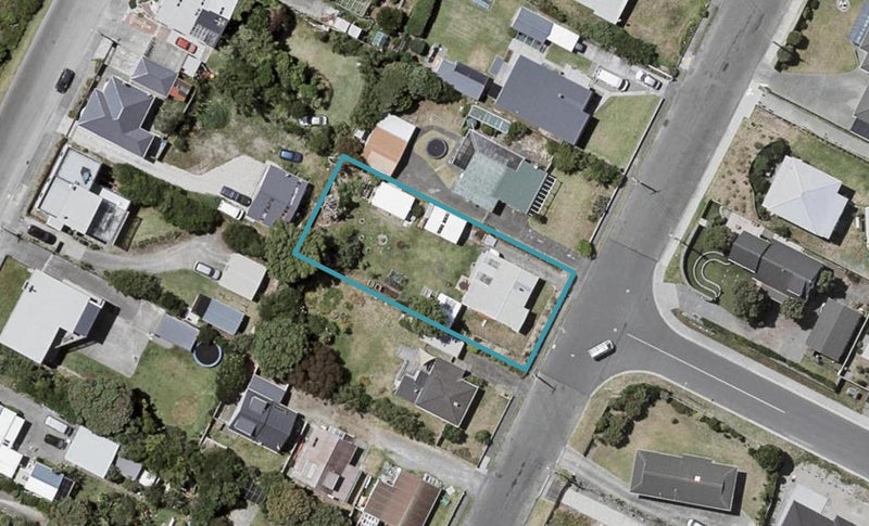 29 Moana Street, Otaki Beach, Otaki - Carousel 1