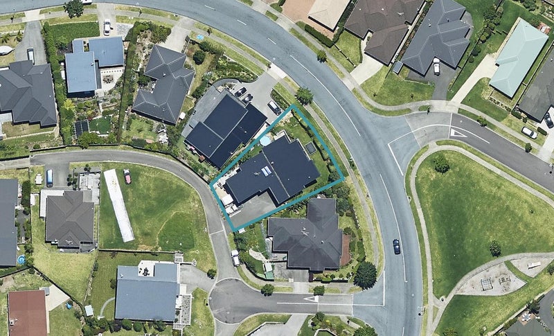 4 Renner Place, Pyes Pa, Tauranga - Carousel 1