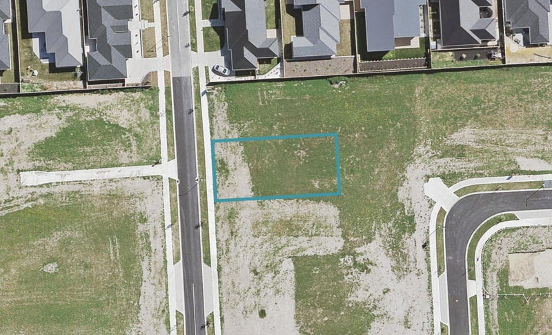 5 Tilly Lane, Huapai, Kumeu - Carousel 1