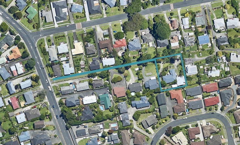 31 Bellevue Road, Brookfield, Tauranga - Carousel 1