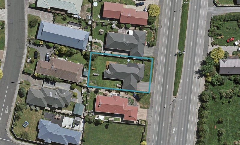 688 Queens Drive, Waikiwi, Invercargill - Carousel 1