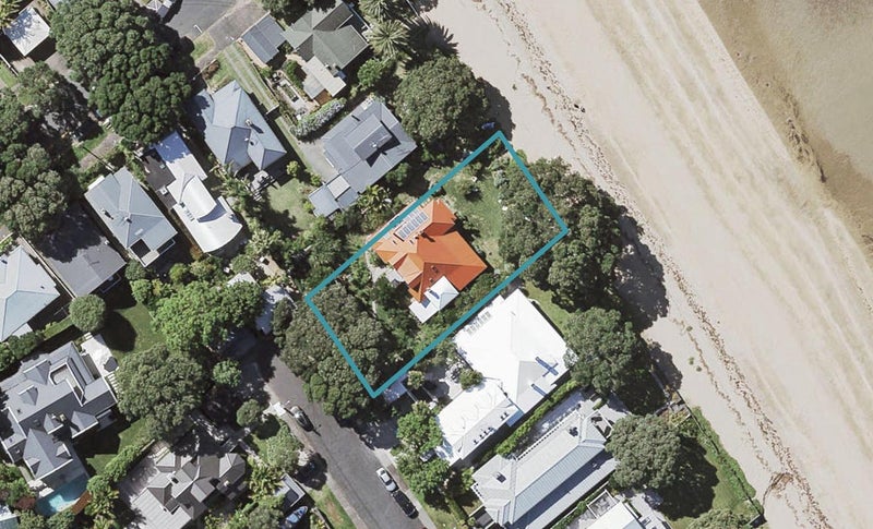 14 Rata Road, Devonport, Auckland - Carousel 1