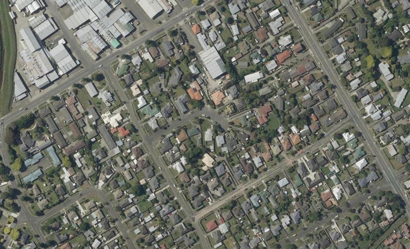 6 Woburn Place, Takaro, Palmerston North - Carousel 1