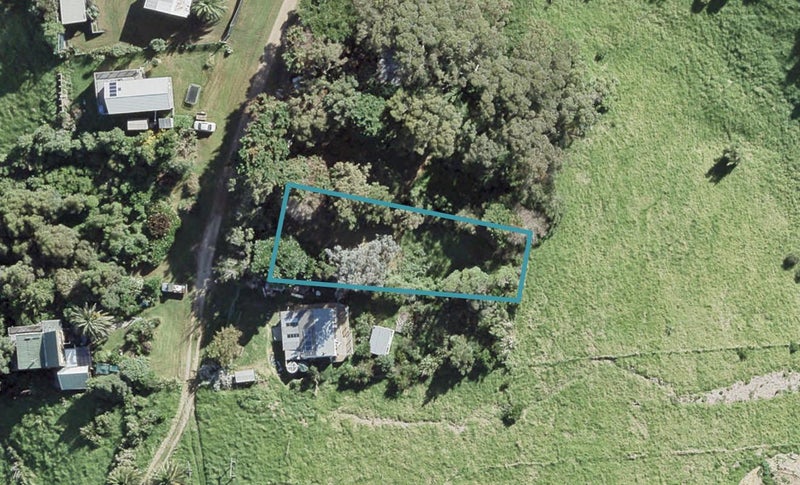 49 Ocean View Crescent, Rakino Island, Auckland - Carousel 1