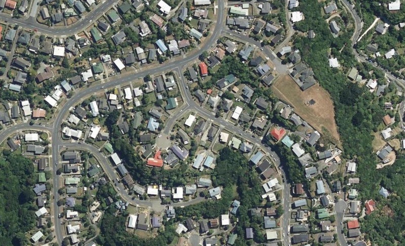 8 Cypress Drive, Maungaraki, Lower Hutt - Carousel 1