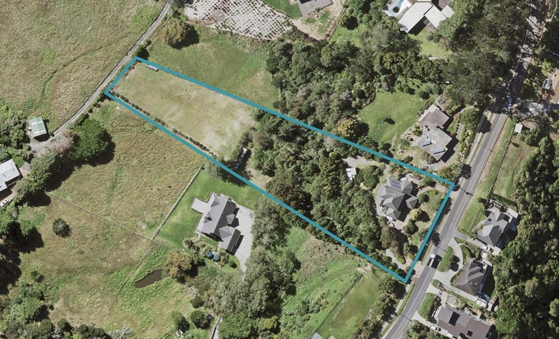 150 Point View Drive, East Tamaki Heights, Auckland - Carousel 1