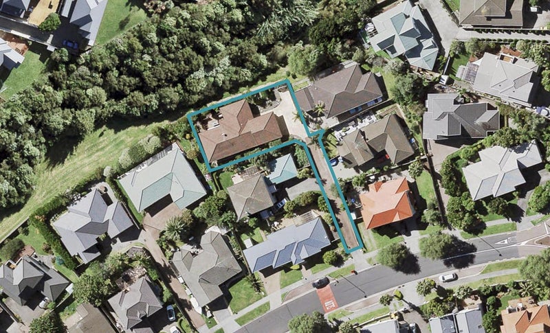 21 Ponderosa Drive, Oteha, Auckland - Carousel 1