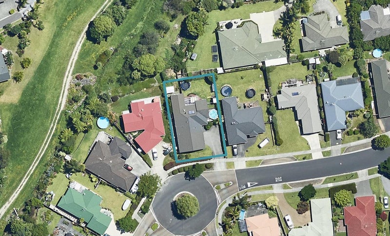 243 Castlewold Drive, Bethlehem, Tauranga - Carousel 1