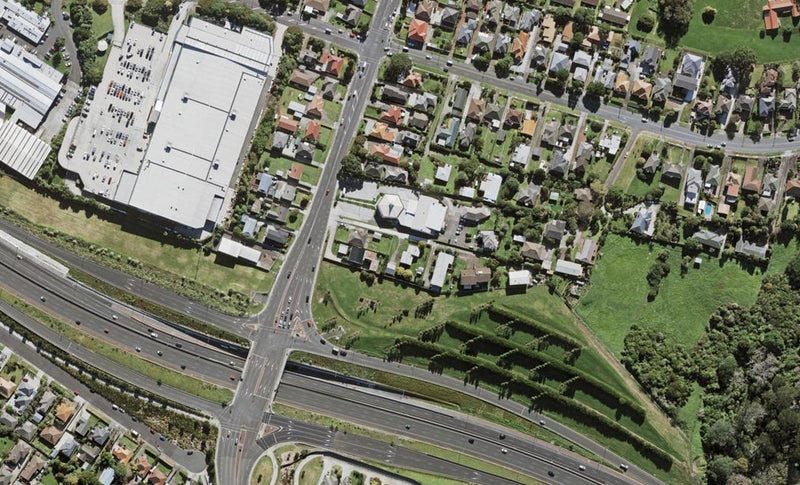 106A Hillsborough Road, Hillsborough, Auckland - Carousel 1