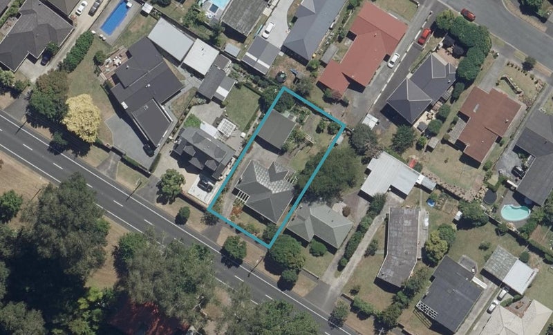990 River Road, Queenwood, Hamilton - Carousel 1