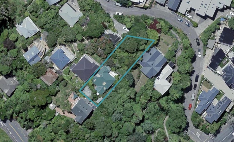 13 Crieff Street, Northland, Wellington - Carousel 1