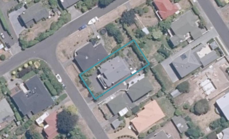 6 Crowther Terrace, Waipahihi, Taupō - Carousel 1