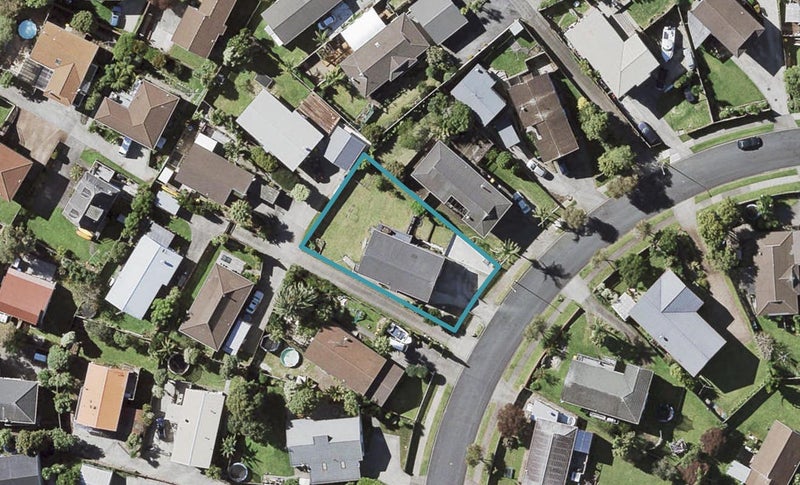 38 Sandgate Avenue, Botany Downs, Auckland - Carousel 1