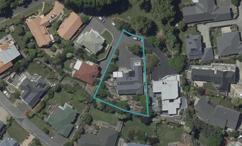 4 Willow Dell, Westmorland, Christchurch - Carousel 1