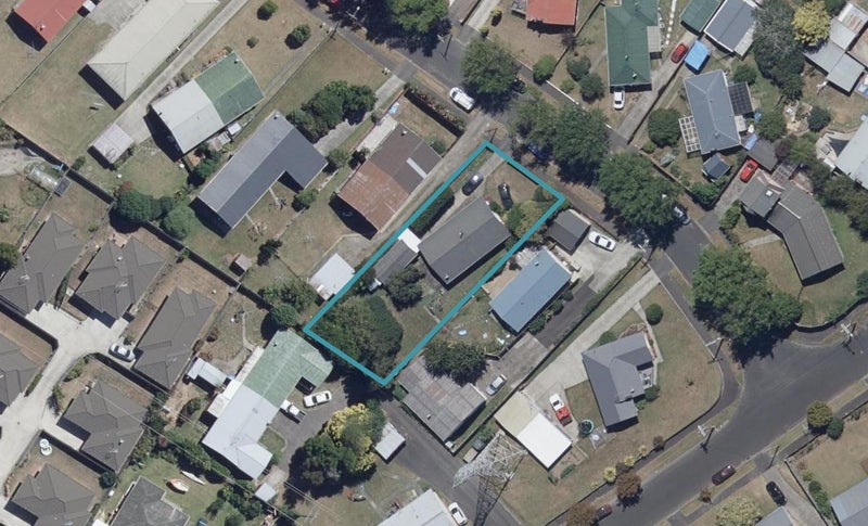 5 Leeds Street, Silverdale, Hamilton - Carousel 1