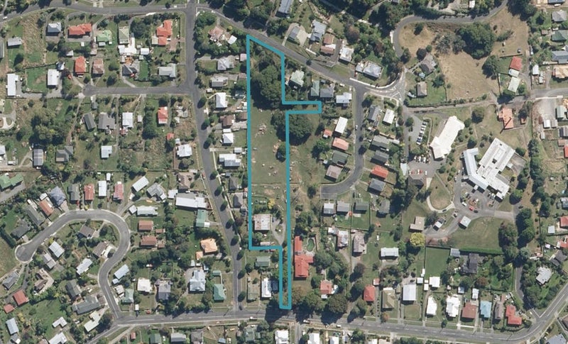 36 Kaka Road, Taihape - Carousel 1