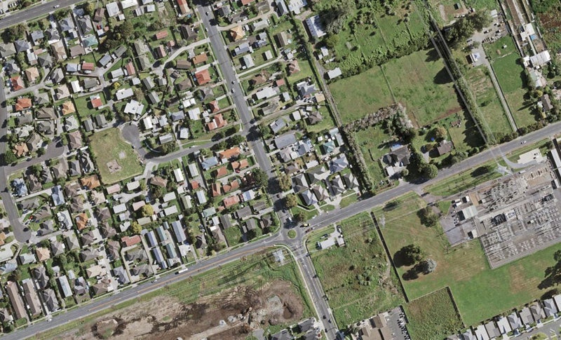 257 Porchester Road, Takanini, Auckland - Carousel 1
