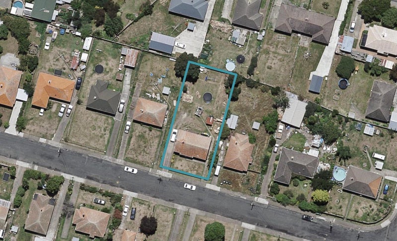 11 Churchill Street, Waipukurau, Waipukurau - Carousel 1