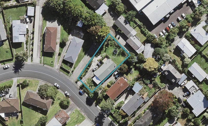 27 Velma Road, Hillcrest, Auckland - Carousel 1