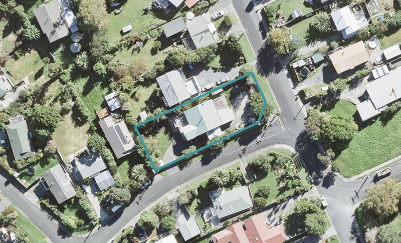 26 Foster Crescent, Snells Beach, Snells Beach - Carousel 1