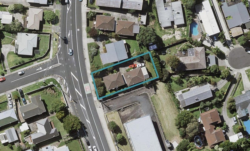 2/163 Forrest Hill Road, Forrest Hill, Auckland - Carousel 1