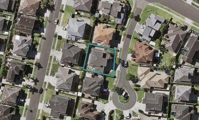 5 Tinturn Place, Flat Bush, Auckland - Carousel 1