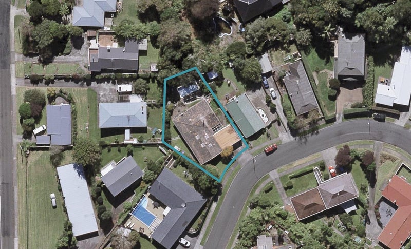 3 Ambury Place, Merrilands, New Plymouth - Carousel 1
