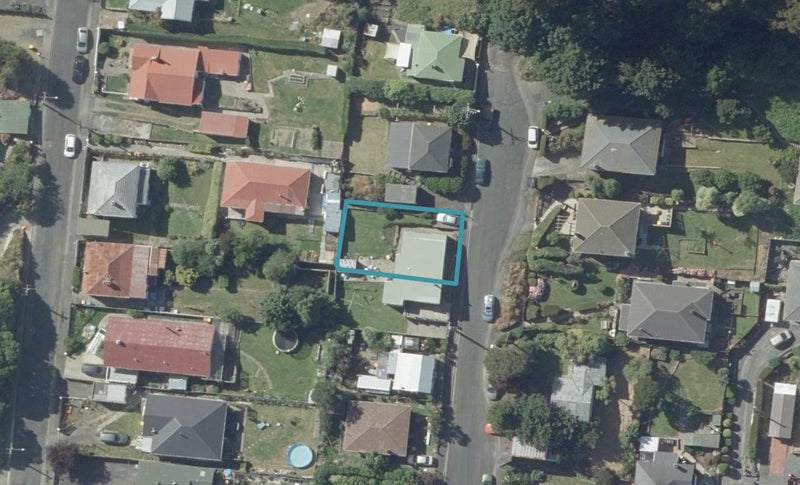 23 Shortland Street, Caversham, Dunedin - Carousel 1