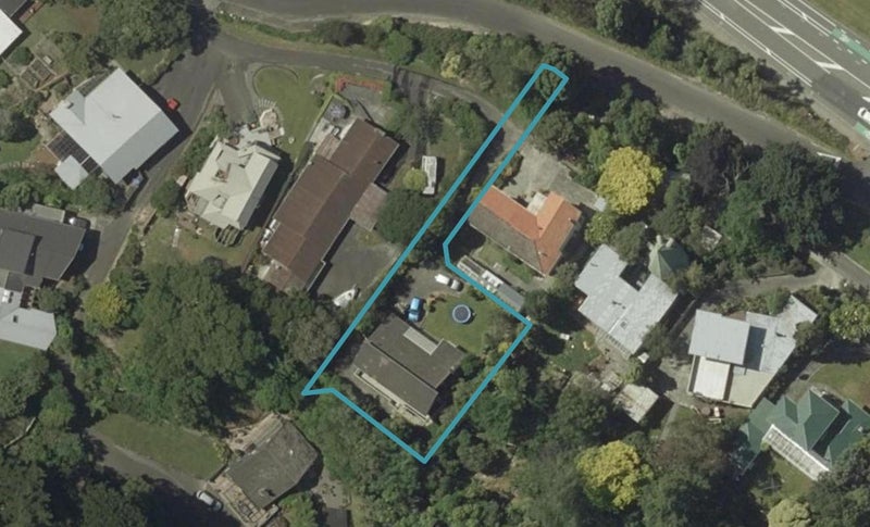 2 Mountain View Road, Fitzherbert, Palmerston North - Carousel 1