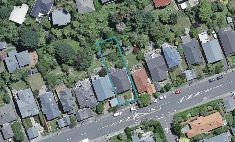 18 Friend Street, Karori, Wellington - Carousel 1