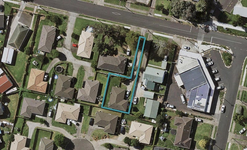 15A Flat Bush Road, Otara, Auckland - Carousel 1