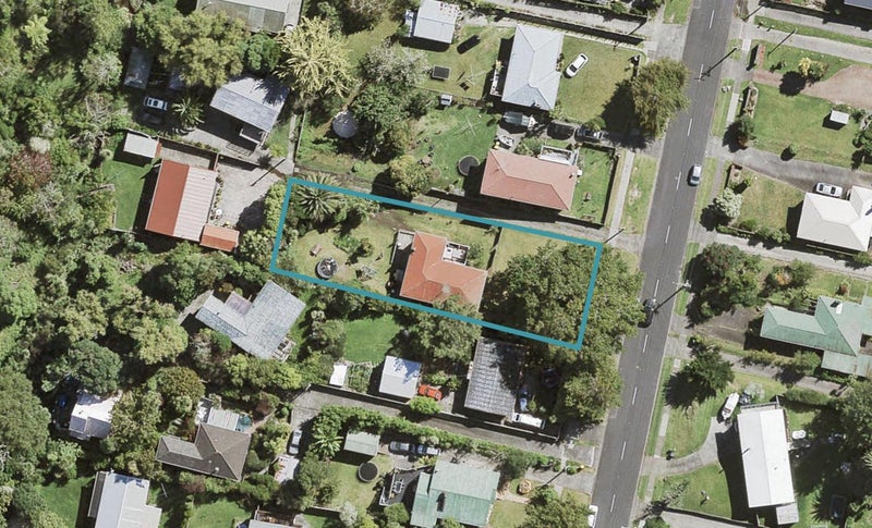 63 Woodglen Road, Glen Eden, Auckland - Carousel 1