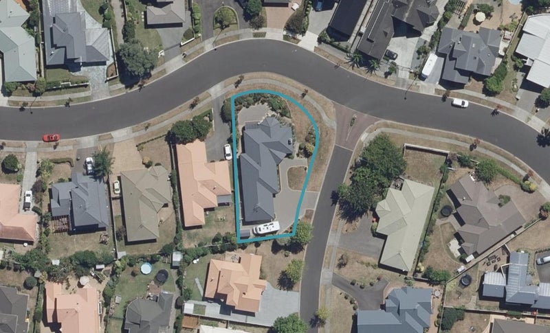 2 Castlewold Place, Huntington, Hamilton - Carousel 1