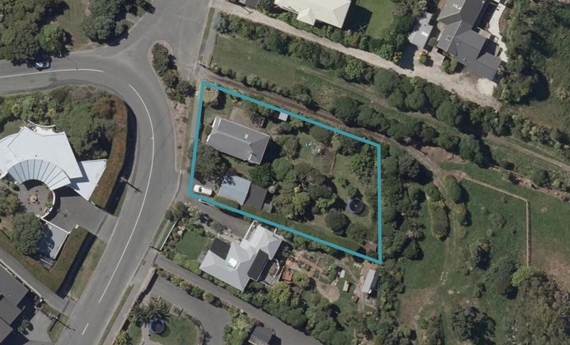 31 Taylors Mistake Road, Scarborough, Christchurch - Carousel 1