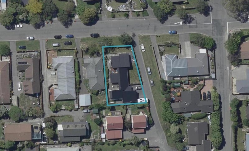 27 Laing Crescent, Heathcote Valley, Christchurch - Carousel 1