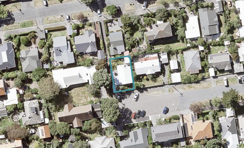 12 Ngaio Street, Eastbourne, Lower Hutt - Carousel 1