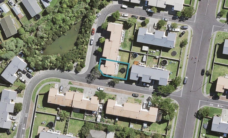1 Gina Avenue, Ranui, Auckland - Carousel 1