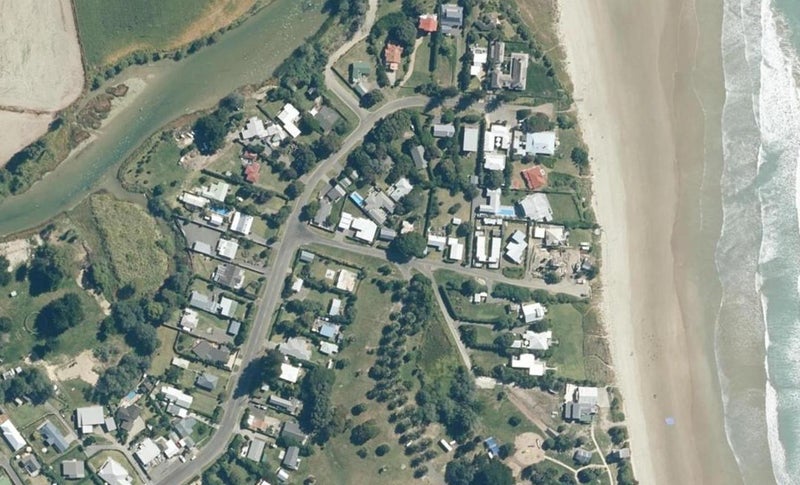 4 Moori Road, Waimarama, Waimārama - Carousel 1