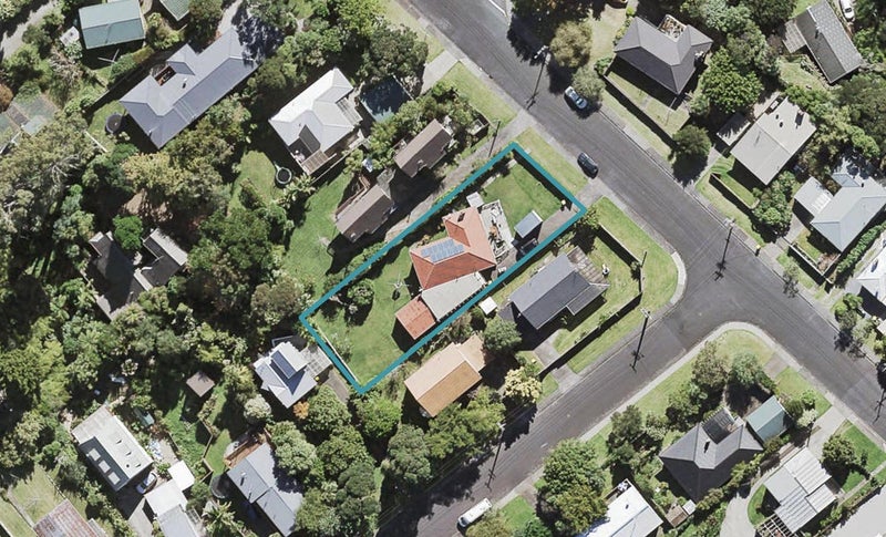 76 Aeroview Drive, Beach Haven, Auckland - Carousel 1