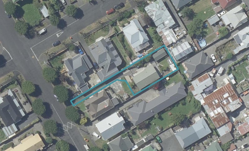 28A Law Street, Caversham, Dunedin - Carousel 1