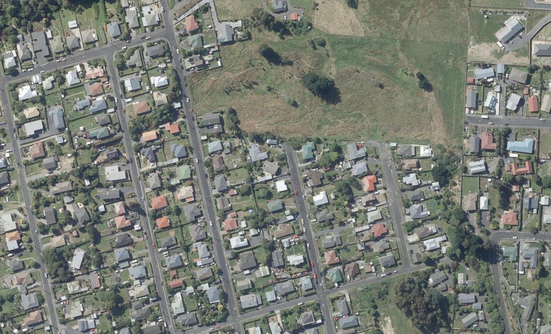 20 Shulma Street, Abbotsford, Dunedin - Carousel 1