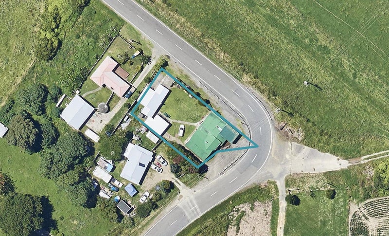 320 Paroa Road, Poroporo, Whakatāne - Carousel 1