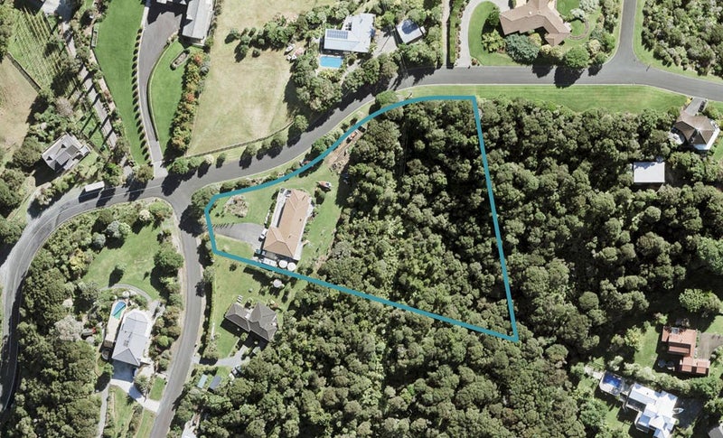 1 Kauri Drive, Sandspit, Warkworth - Carousel 1