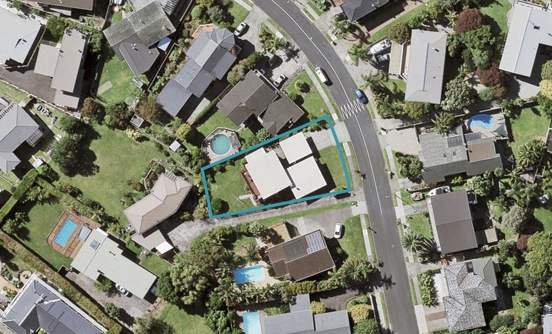 22 Treeway, Sunnyhills, Auckland - Carousel 1