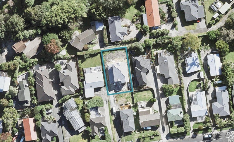 27A Alexander Avenue, Torbay, Auckland - Carousel 1