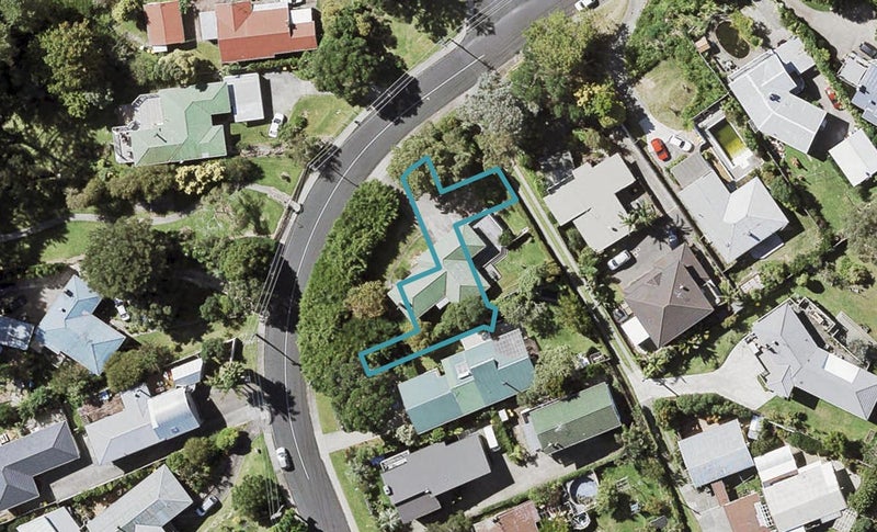 2/36 William Souter Street, Forrest Hill, Auckland - Carousel 1