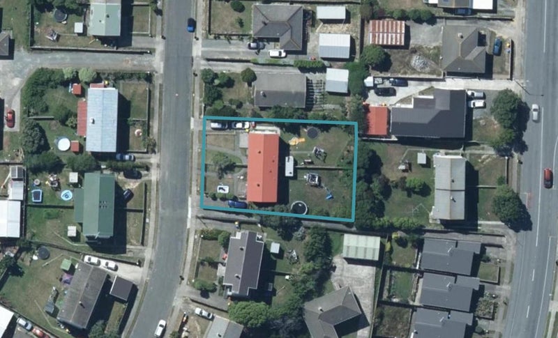 46 Westmeath Street, Waitangirua, Porirua - Carousel 1