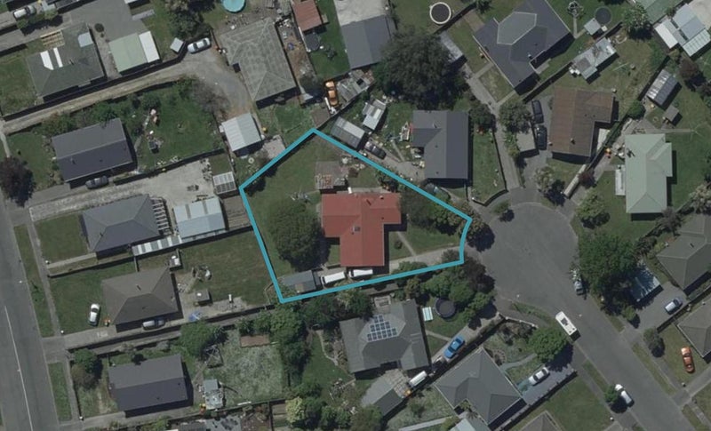 11 Dalglish Place, Hoon Hay, Christchurch - Carousel 1