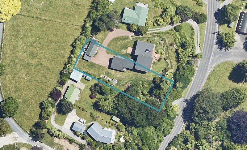 150 Spencer Road, Lake Tarawera, Rotorua - Carousel 1