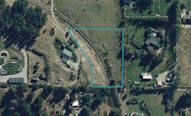 51D Loach Road, Hāwea Flat, Lake Hāwea - Carousel 1
